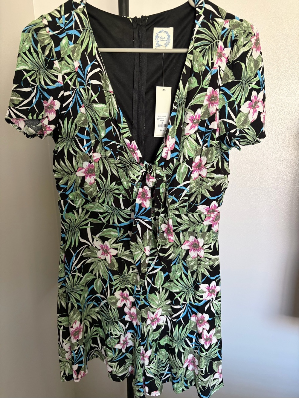 Women’s Black Floral Tie-Front V-Neck Romper